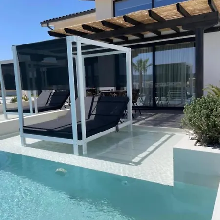 Relax Vila *